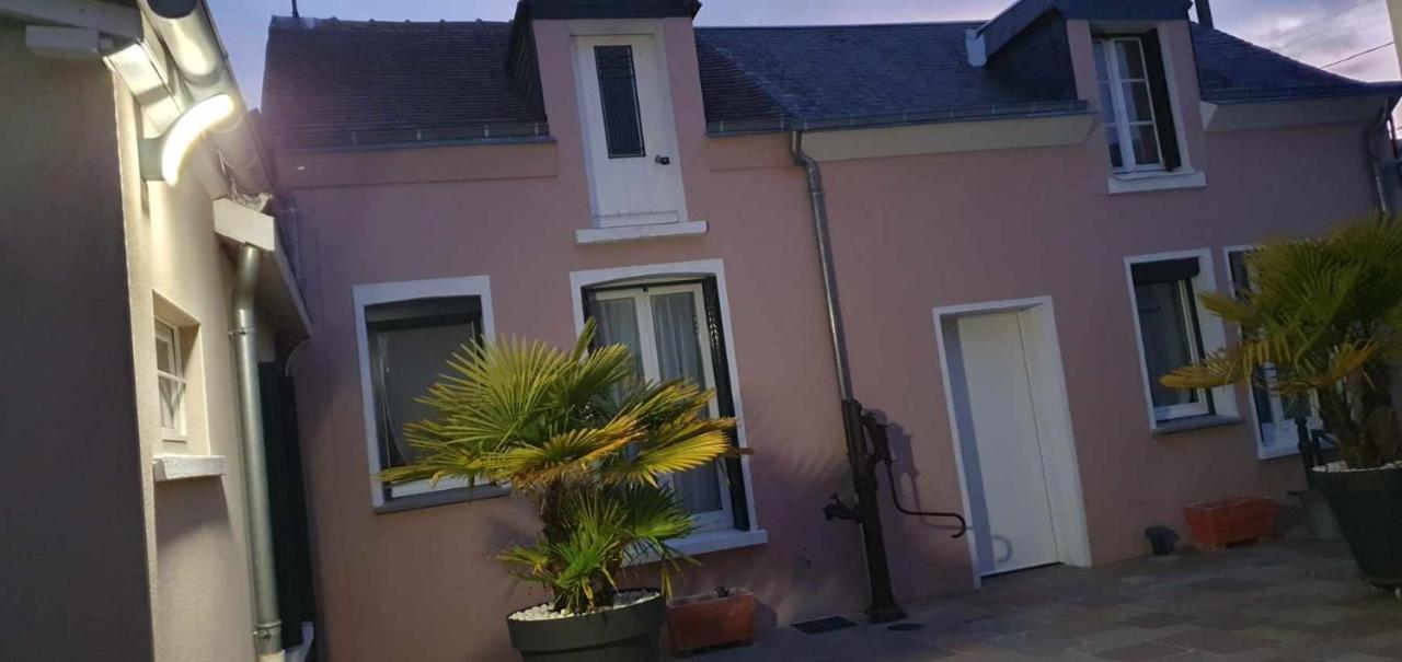Maison Avec Garage 24 Heures Du Mans Voitures Et Toute Manifestation 르망 외부 사진
